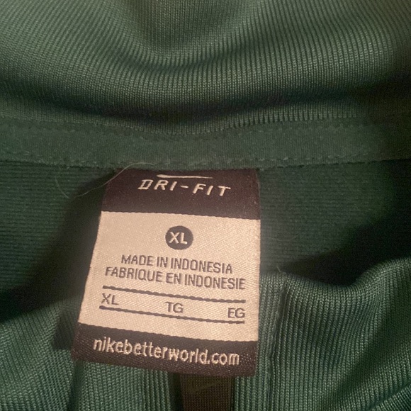Nike Dri fit zip jacket - Picture 2 of 8